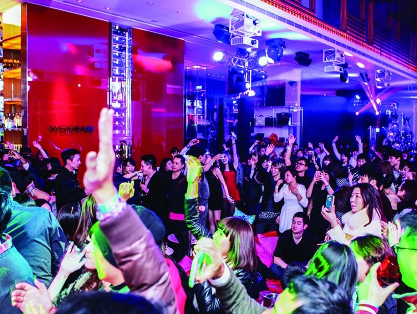 2013 W TAIPEI NEON PARTY LOUDER 